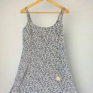 Old Navy Black and White Floral Midi Dress